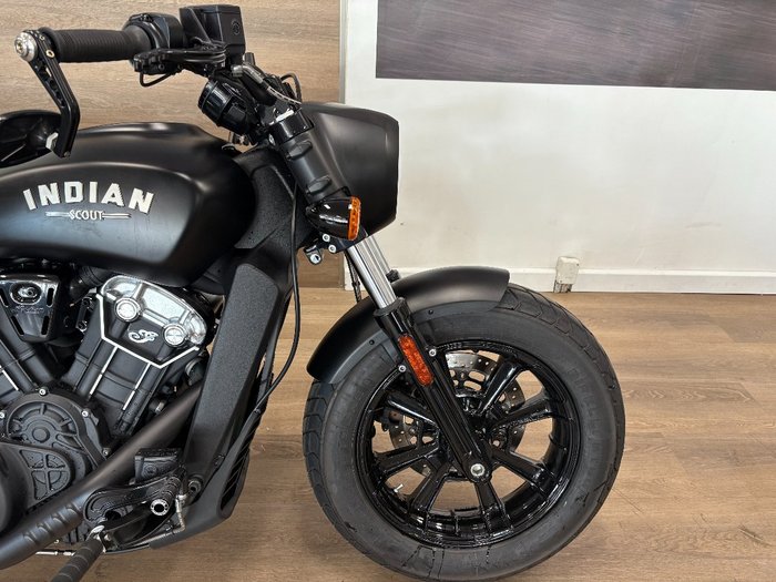 2023 Indian SCOUT BOBBER BLACK