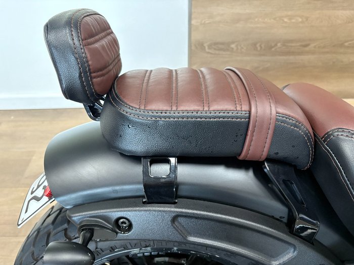 2023 Indian SCOUT BOBBER BLACK