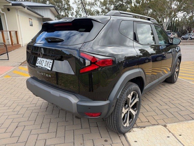 2025 Renault Duster Techno