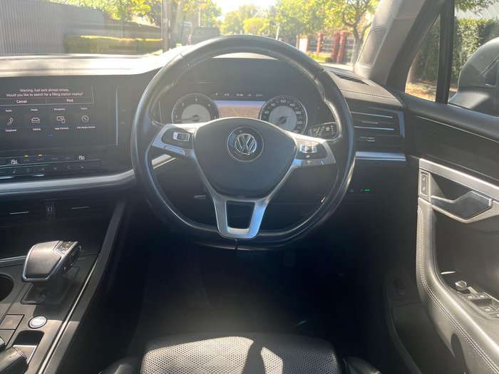 2019 Volkswagen Touareg 190TDI Premium CR MY20 Four Wheel Drive Silicone Grey