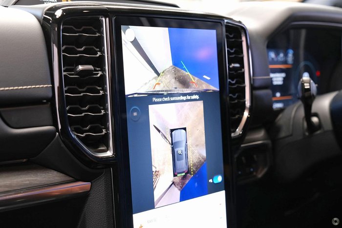 2025 Ford Everest Platinum