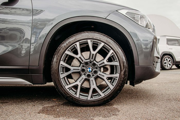 2021 BMW X1 sDrive20i