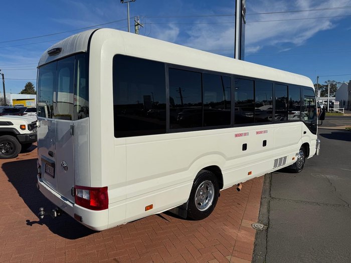 2017 Toyota Coaster Deluxe XZB70R White