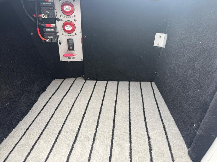 2022 Whittley CR 2180
