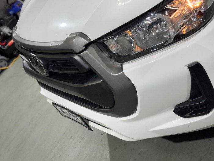 2022 Toyota Hilux SR