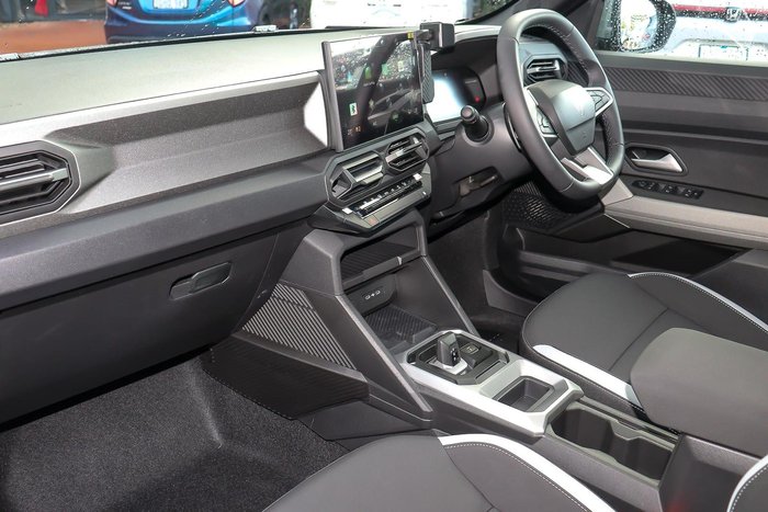 2025 Renault Duster Techno