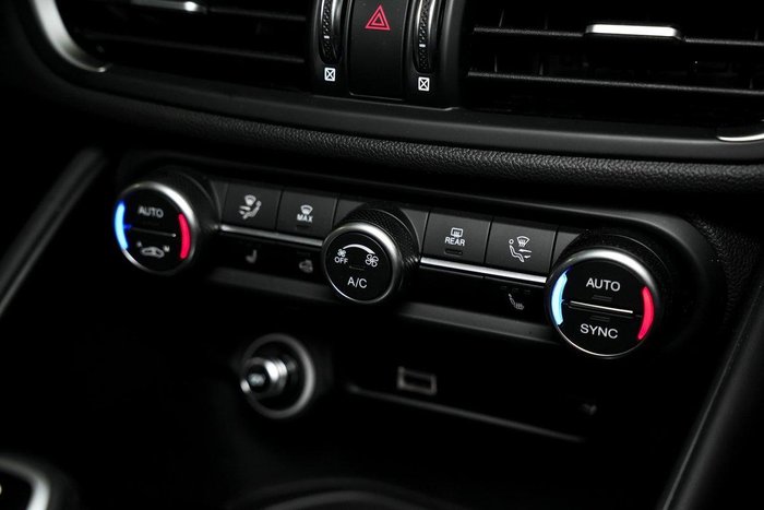 2022 Alfa Romeo Giulia Quadrifoglio