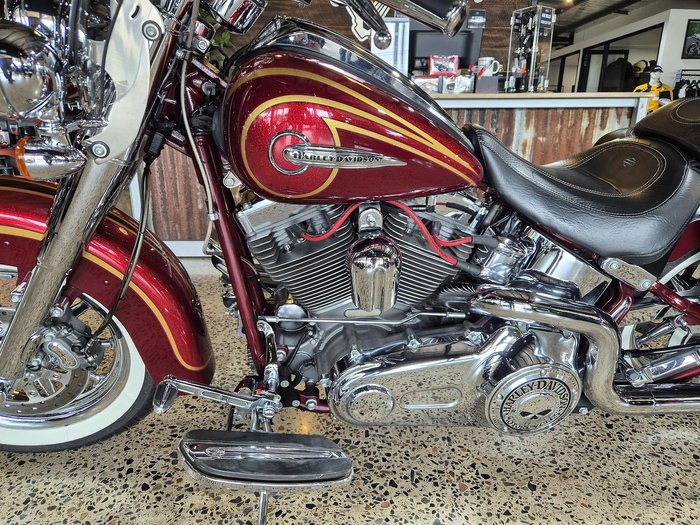 2014 Harley-Davidson CVO Softail Deluxe (FLSTNSE) CVO