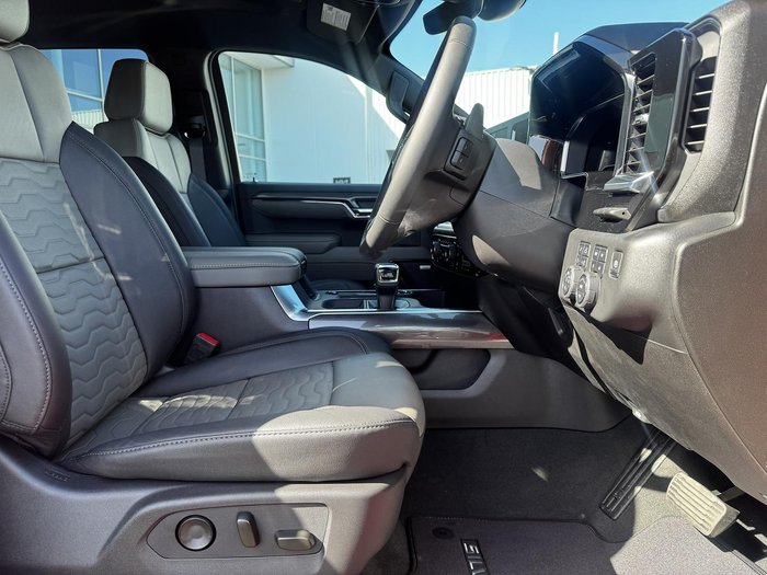 2025 Chevrolet Silverado 1500 ZR2 W/Tech Pack T1 MY24 4X4 Black