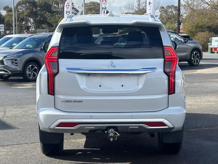 2024 Mitsubishi Pajero Sport Exceed