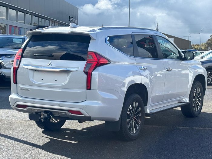 2024 Mitsubishi Pajero Sport Exceed