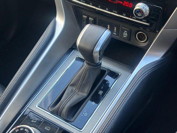 2024 Mitsubishi Pajero Sport Exceed