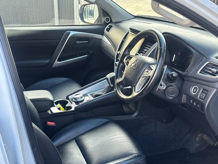 2024 Mitsubishi Pajero Sport Exceed