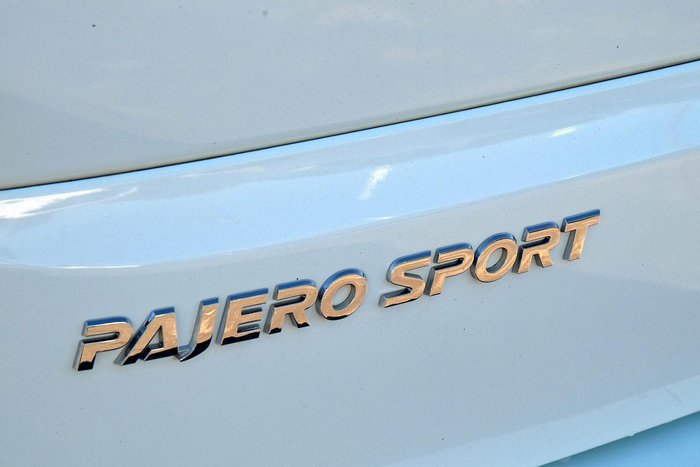 2021 Mitsubishi Pajero Sport GLS