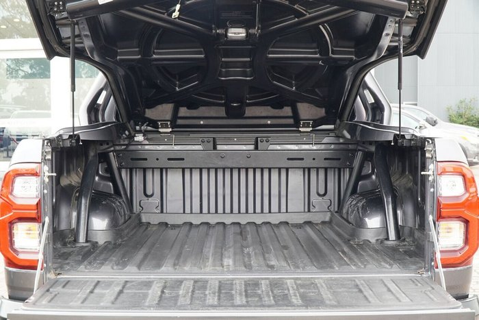 2021 Toyota Hilux Rugged X