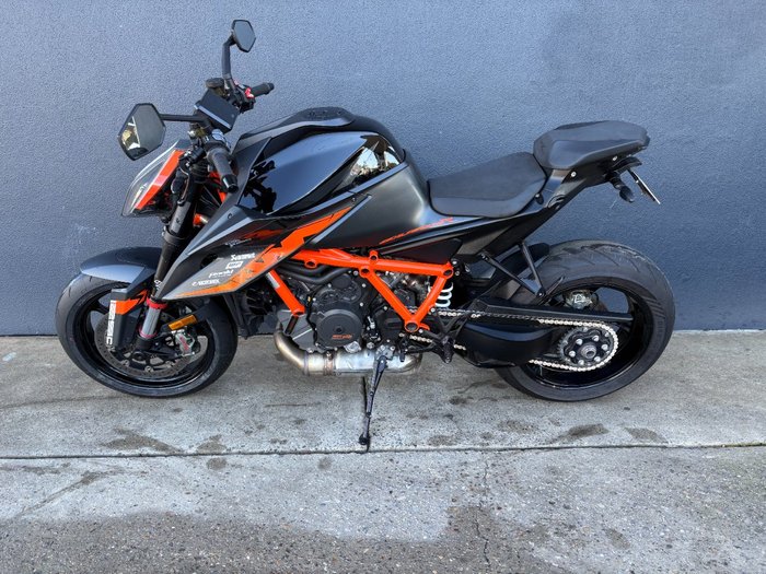 2020 Ktm 1290 SUPER DUKE R BLACK