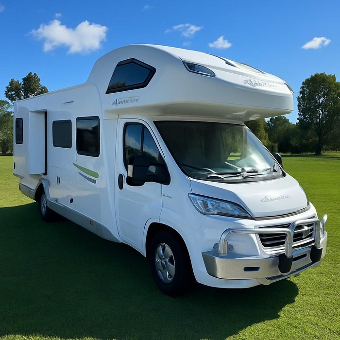2020 Avan Ovation M7