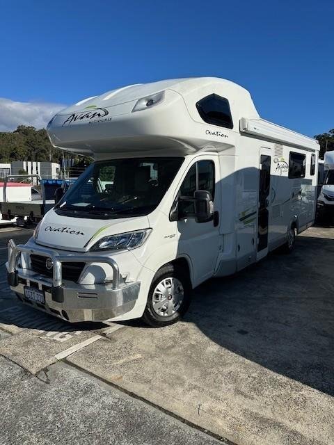 2020 Avan Ovation M7