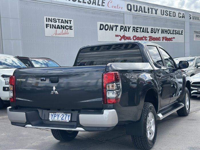 2022 Mitsubishi Triton GLX+