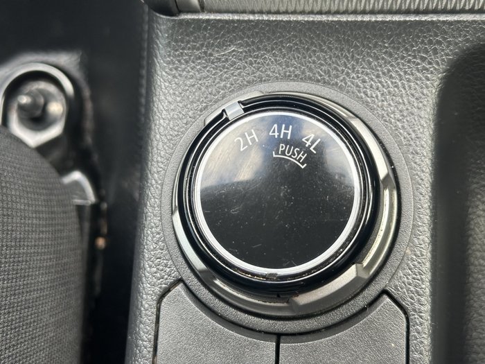 2022 Mitsubishi Triton GLX+