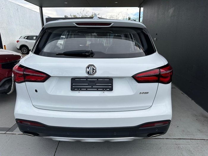 2022 MG HS Vibe SAS23 MY22 York White