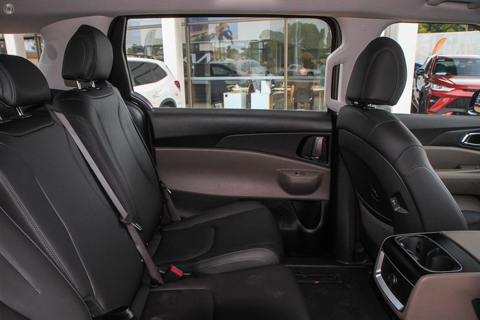 2025 Kia Carnival Sport