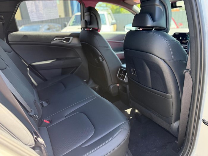 2025 Kia Sportage SX+