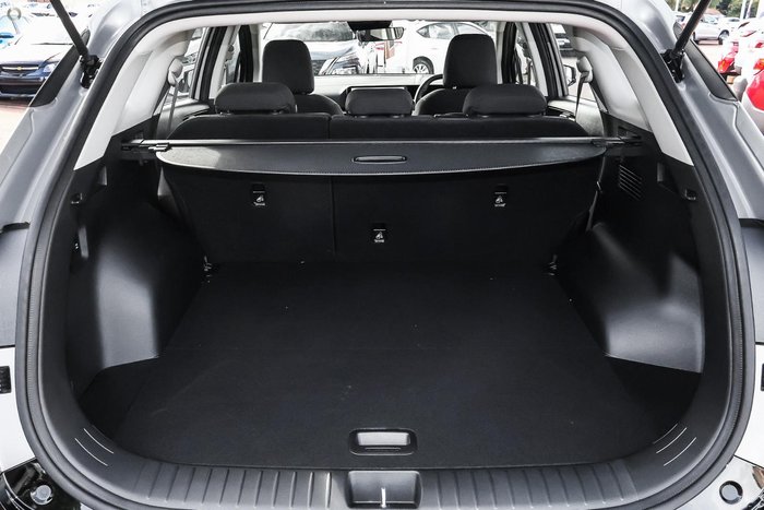 2025 Kia Sportage HEV SX