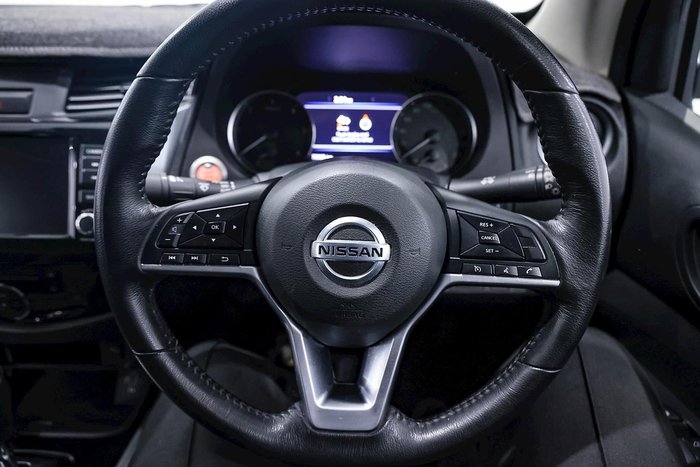 2021 Nissan Navara ST-X D23 MY21 4x2 WHITE