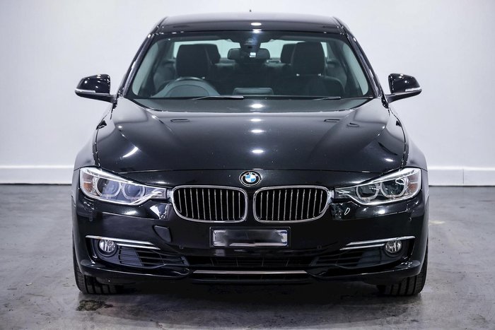 2015 BMW 3 Series 320i Luxury Line F30 Black