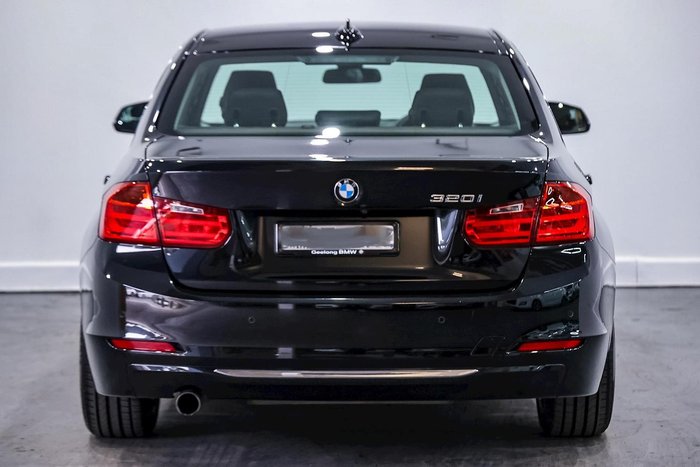 2015 BMW 3 Series 320i Luxury Line F30 Black