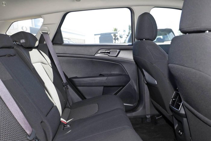 2025 Kia Sportage SX