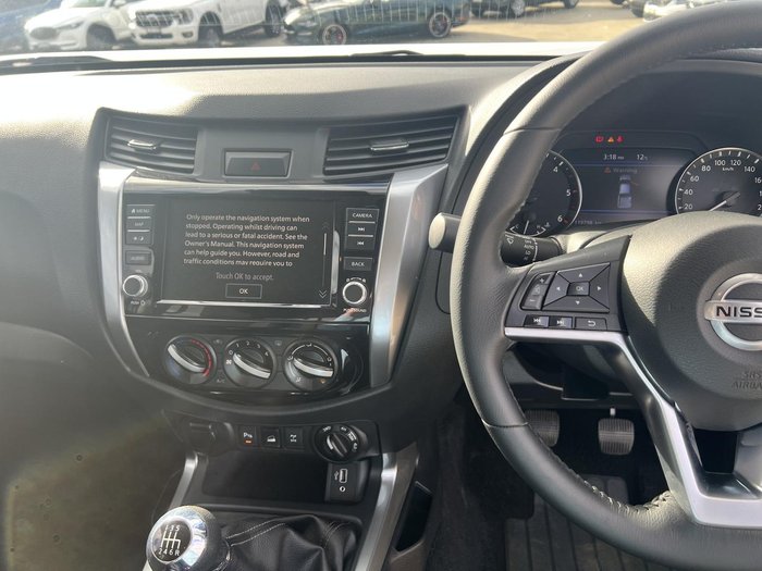2021 Nissan Navara ST