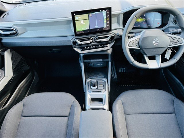 2025 Renault Duster Evolution