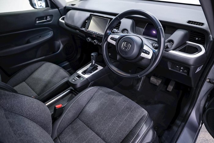 2022 Honda Fit e:HEV GR3 SILVER