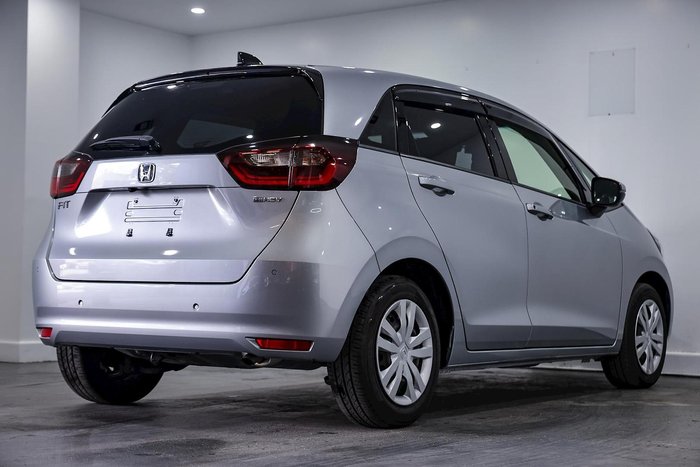 2022 Honda Fit e:HEV GR3 SILVER