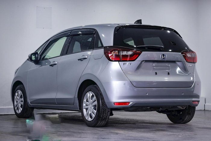 2022 Honda Fit e:HEV GR3 SILVER