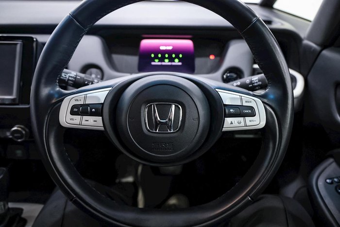 2022 Honda Fit e:HEV GR3 SILVER