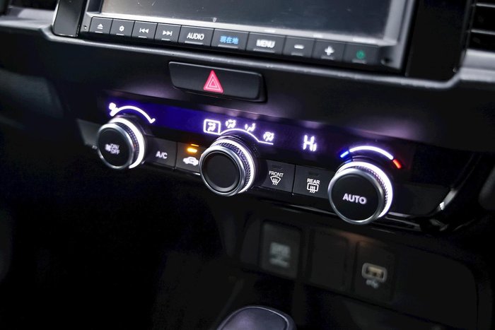 2022 Honda Fit e:HEV GR3 SILVER