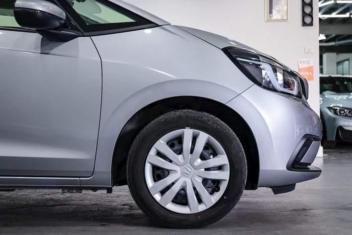 2022 Honda Fit e:HEV GR3 SILVER