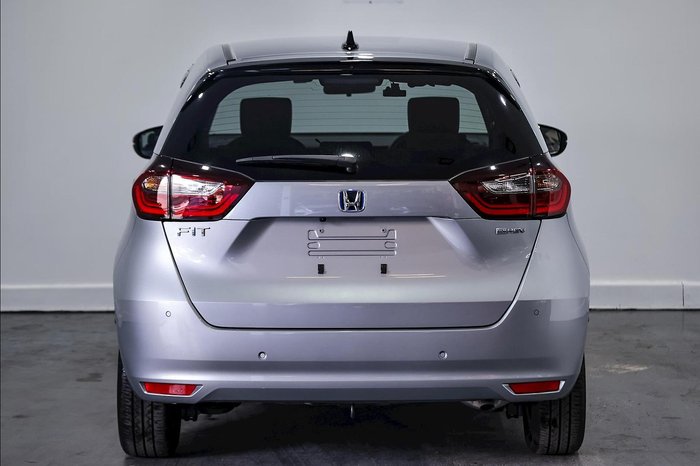 2022 Honda Fit e:HEV GR3 SILVER