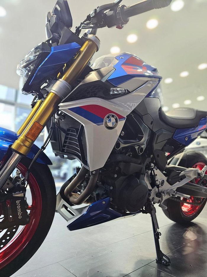 2024 BMW F 900 R Sport F 900 Blue