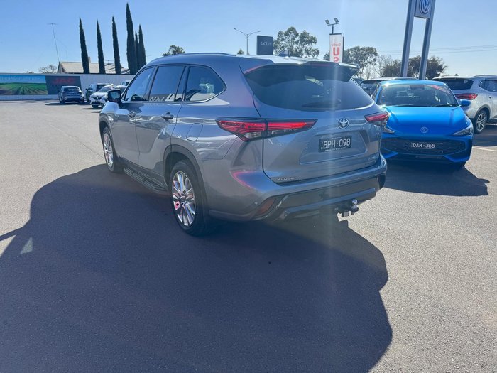 2021 Toyota Kluger Grande