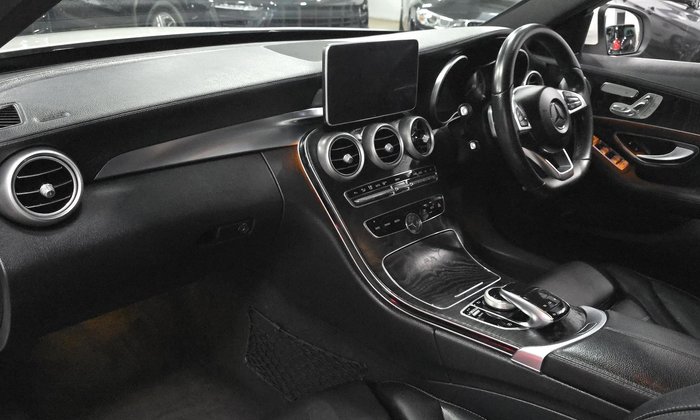 2015 Mercedes-Benz C-Class C250 W205 Diamond White BRIGHT