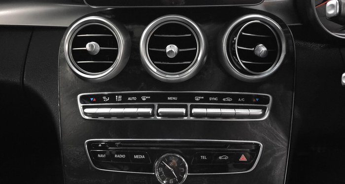 2015 Mercedes-Benz C-Class C250 W205 Diamond White BRIGHT