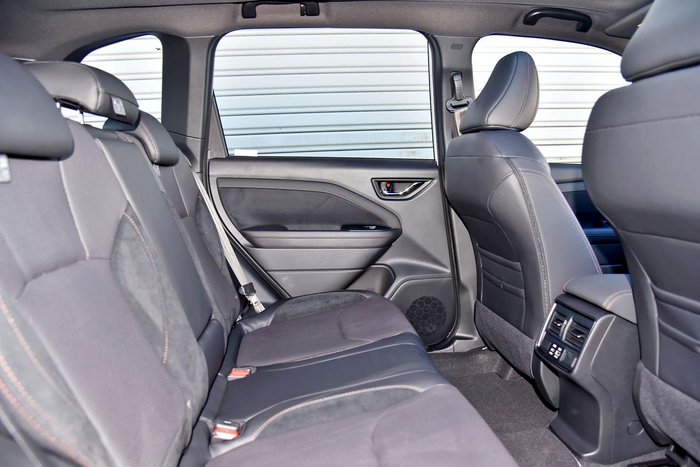 2025 Subaru Forester Touring S6 MY26 AWD Crystal White