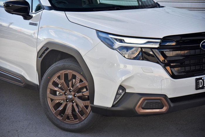 2025 Subaru Forester Hybrid Sport S6 MY26 AWD Crystal White