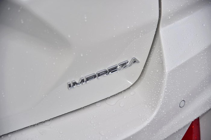 2025 Subaru Impreza 2.0S G6 MY24 AWD Crystal White