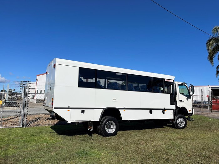 2021 Hino 817 Able White