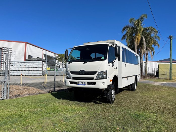 2021 Hino 817 Able White